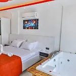 Saribelen Village 2 Bedroom וילה *